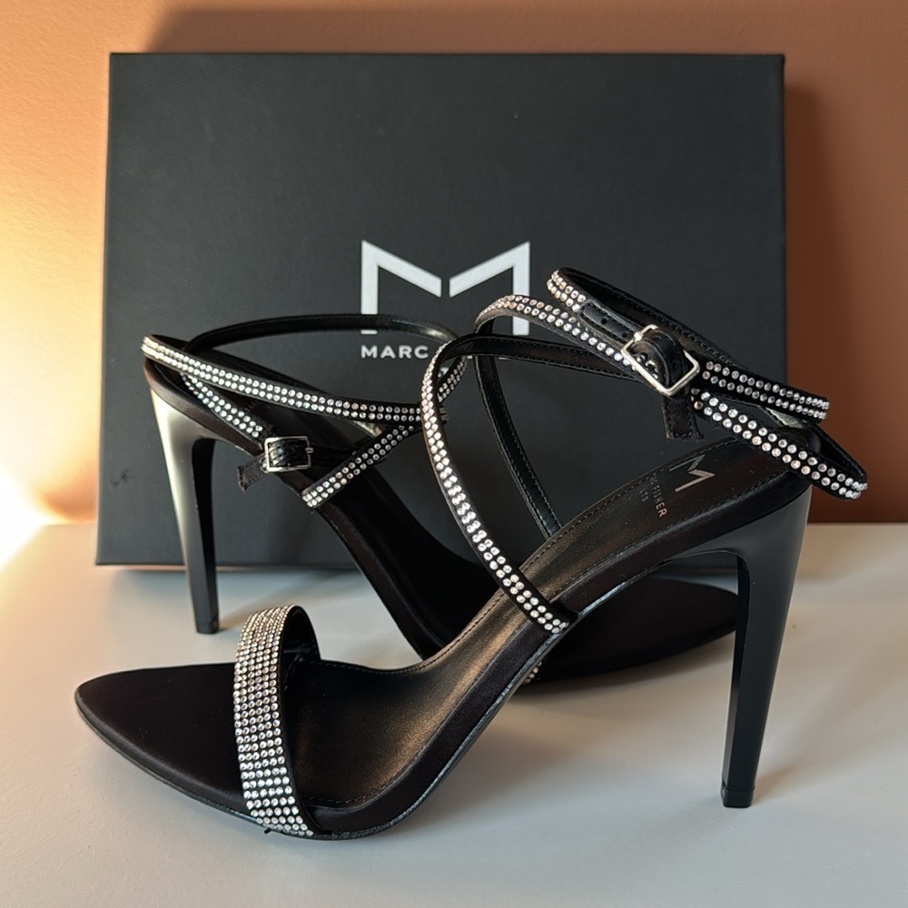 MARC FISHER LTD CAMMILE ANKLE STRAP SANDAL SIZE 7.5 BLACK SATIN/ RHINESTONES